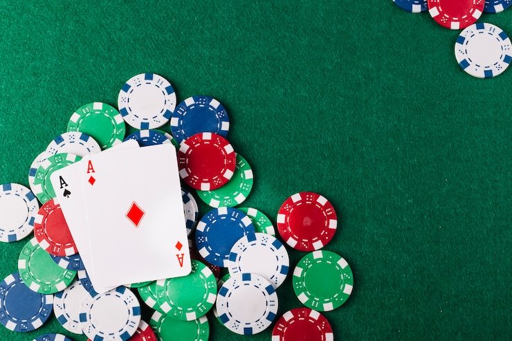Tampilan roulette langsung dengan dealer dan roda fisik di studio saba slot